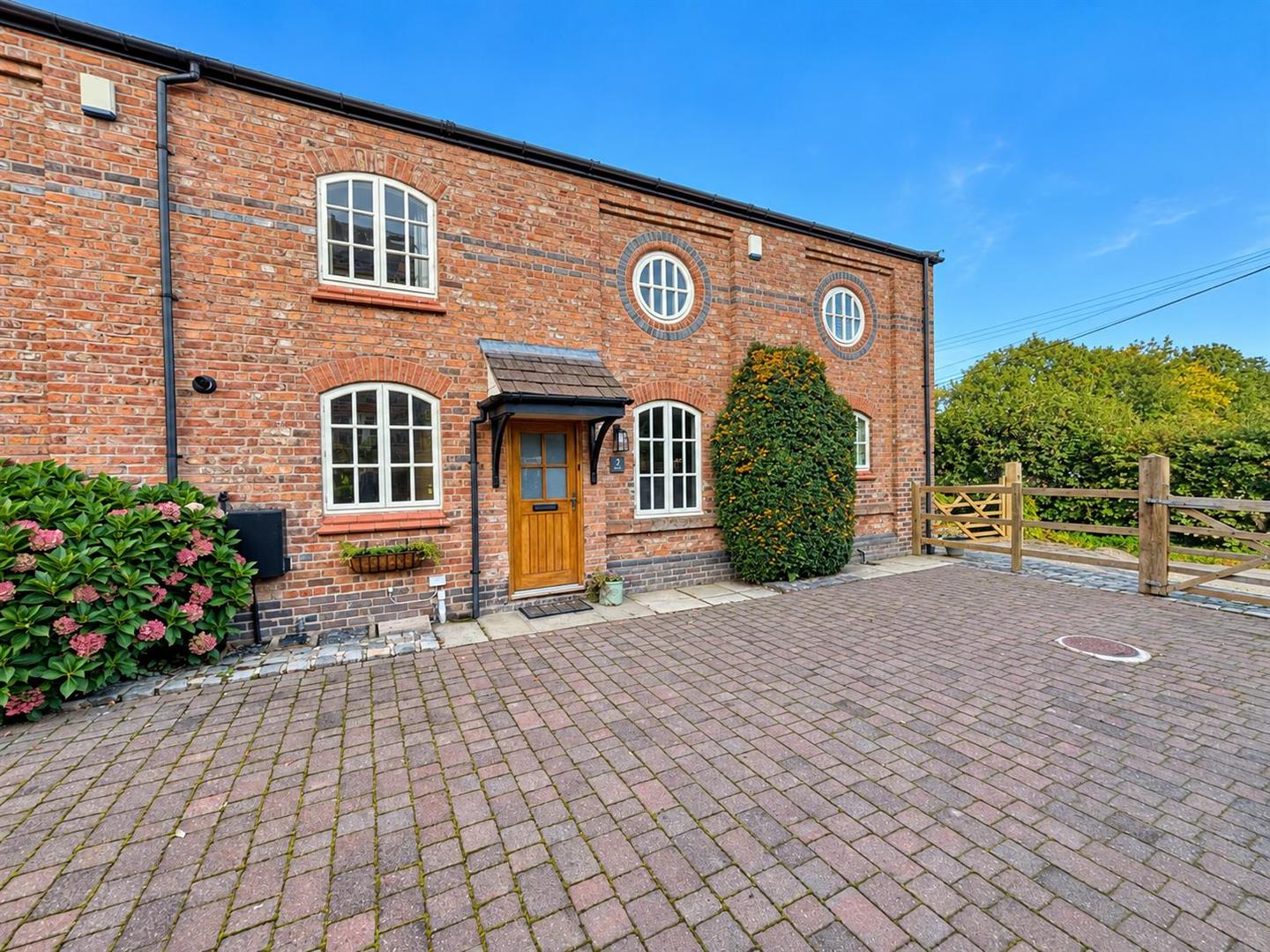 Rowswood Farm, Park Lane, Higher Walton, Warrington